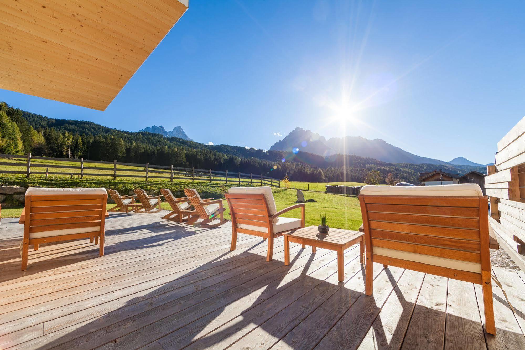 Joas Natur.Hotel.B&B San Candido Exterior foto